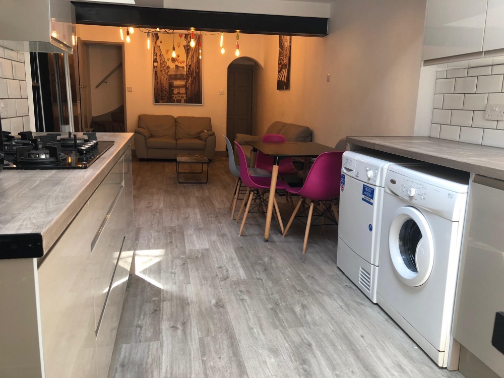 Hubert Road, Birmingham, Selly Oak, B29 6ET